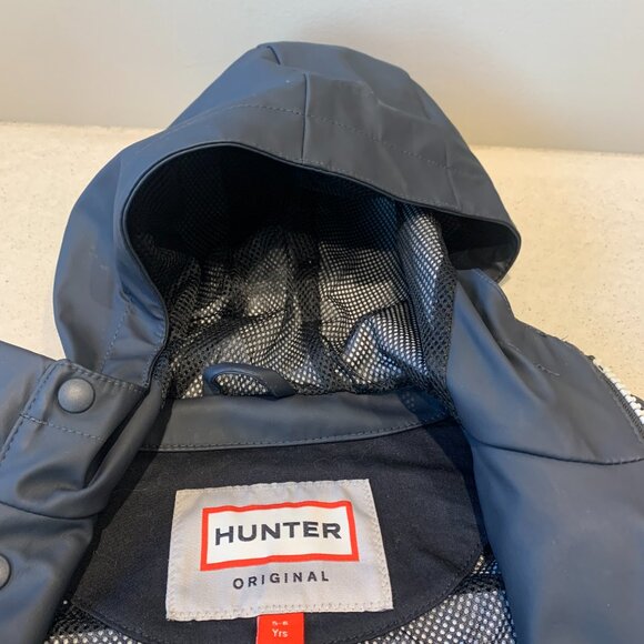 Hunter Kids Original Waterproof Rain Jacket – Navy (Size 5–6) - Picture 3 of 4